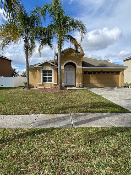 31205 Bridgegate Dr, Wesley Chapel, FL, 33545-8220 | Card Image