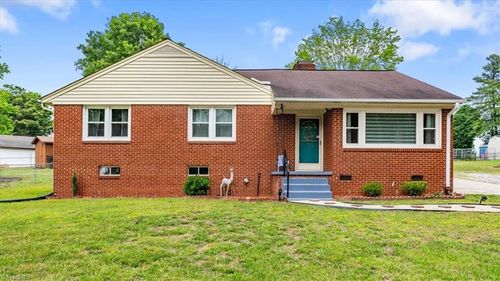 206 Forestrose Dr, Lexington, NC, 27295-2105 | Card Image