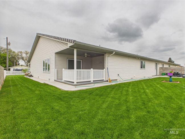 11 N 3 Rd West St, Townhouse with 2 bedrooms, 2 bathrooms and 2 parking in Paul ID | Image 29