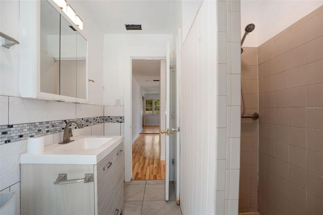 208 36 Th St W, House other with 4 bedrooms, 1 bathrooms and null parking in Bradenton FL | Image 18