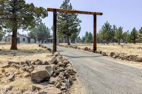 5112 Sw Brandy Ln, Culver, OR, 97734-9514 | Card Image
