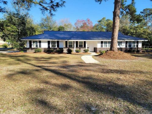 301 Carlton Dr, Jesup, GA, 31546-3425 | Card Image
