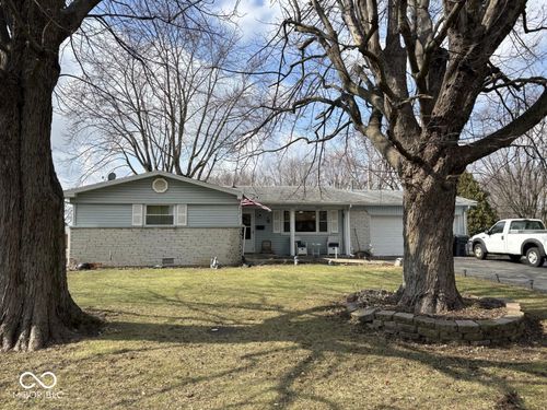 8209 S May St, Daleville, IN, 47334-9365 | Card Image