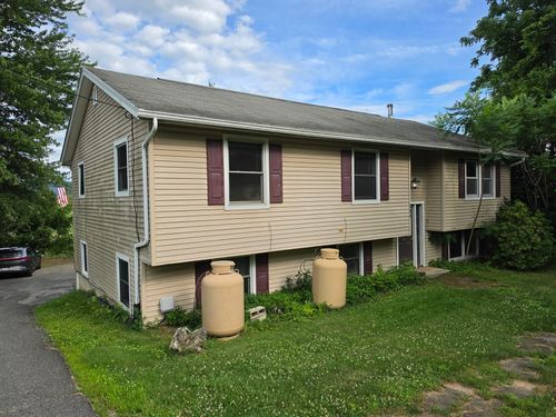265 N East St, Amherst, MA, 01002-6106 | Card Image