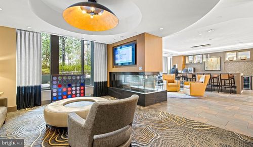 1b-1-737-8300 Wisconsin Avenue, BETHESDA, MD, 20814 | Card Image