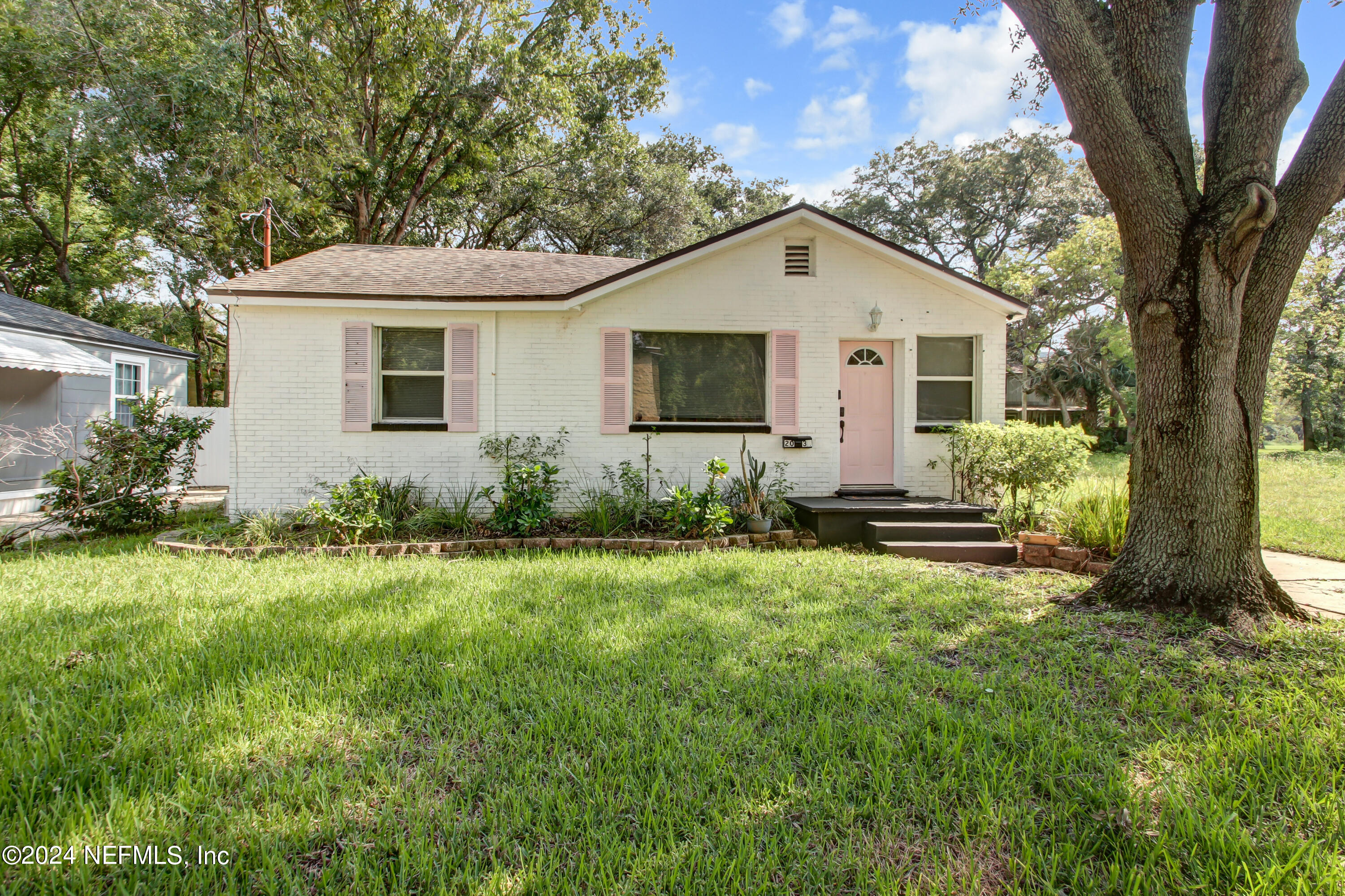 Reed Ave, Jacksonville, FL 32207
