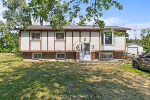 118 Clifton St, Fenelon Falls, ON, K0M1N0 | Card Image