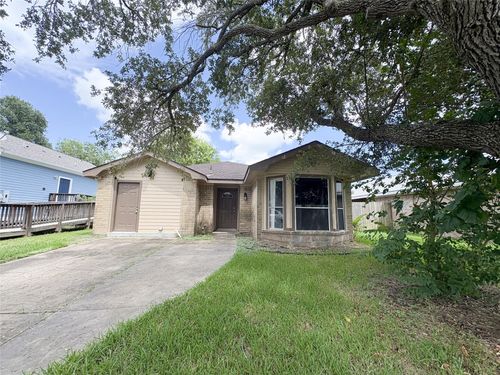 4503 Rattan Ave, Bay City, TX, 77414-8296 | Card Image