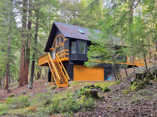 1946 Lupine Way, Willits, CA, 95490-9025 | Card Image