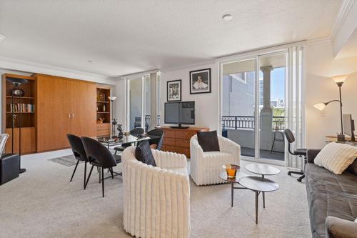 352-600 S Dixie Hwy, West Palm Beach, FL, 33401-5824 | Card Image