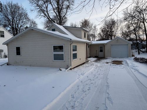 712 Mary Avenue, Willmar, MN, 56201 | Card Image