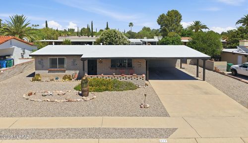 117 E El Limon, Green Valley, AZ, 85614 | Card Image