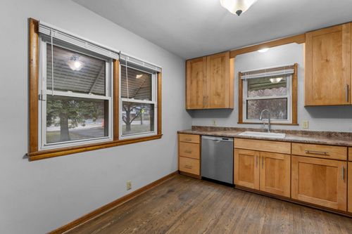 3474 White Bear Ave N, White Bear Lake, MN, 55110-5445 | Card Image