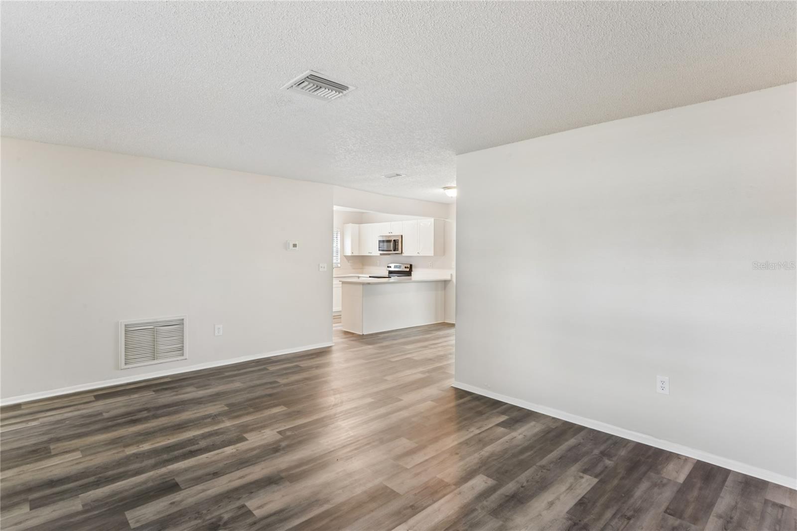 Residential in PINELLAS PARK 5