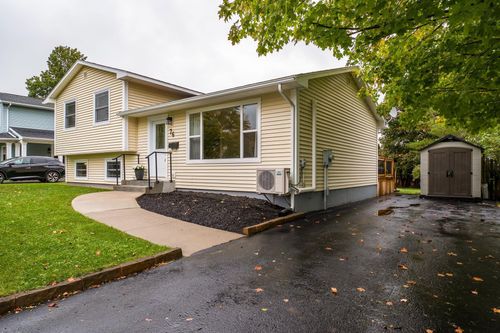 76 Appletree Lane, Kentville, NS, B4N3Y6 | Card Image