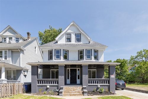 9807 Parkgate Ave, Cleveland, OH, 44108-3359 | Card Image
