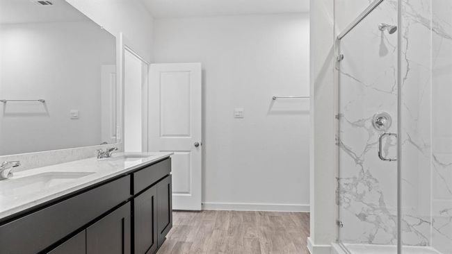 *Images and 3D tour are for illustration only and options may vary from home as built. | Image 25