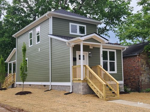 8 Cannon St, Nashville, TN, 37210-2702 | Card Image