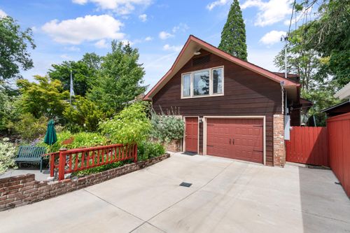 1341 Nw Washington Blvd, Grants Pass, OR, 97526-1247 | Card Image