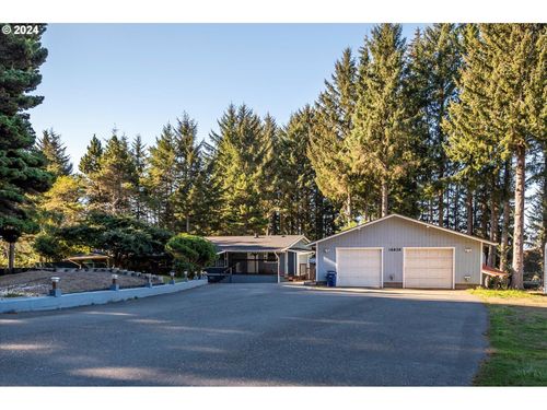 18828 Montbretia Ln, Brookings, OR, 97415-9780 | Card Image