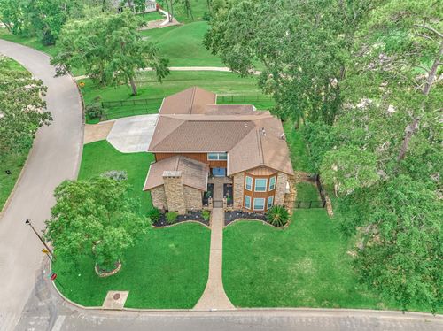 660 Hillcrest Dr, Huntsville, TX, 77340 | Card Image