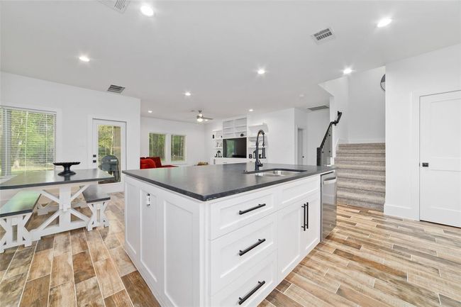 3014 Titus, House other with 4 bedrooms, 3 bathrooms and 3 parking in New Caney TX | Image 10