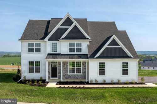 202-482 Winding Way, WRIGHTSVILLE, PA, 17368-8929 | Card Image