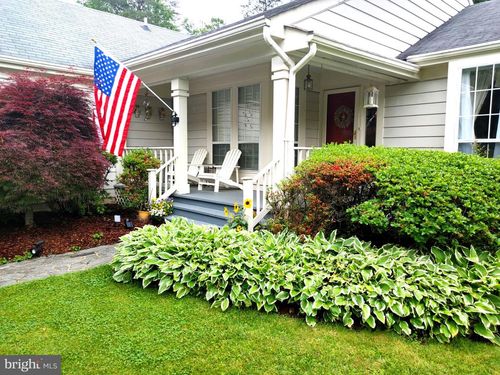 10913 Adare Dr, FAIRFAX, VA, 22032-3105 | Card Image