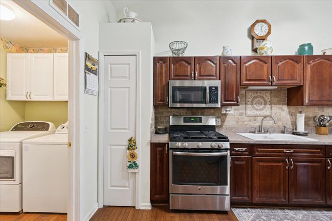 191 - 5563 Pinehurst Dr, Condo with 2 bedrooms, 2 bathrooms and null parking in Trenton MI | Image 12