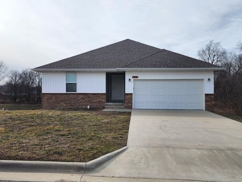1295 S Whitaker Ave, Republic, MO, 65738-4218 | Card Image
