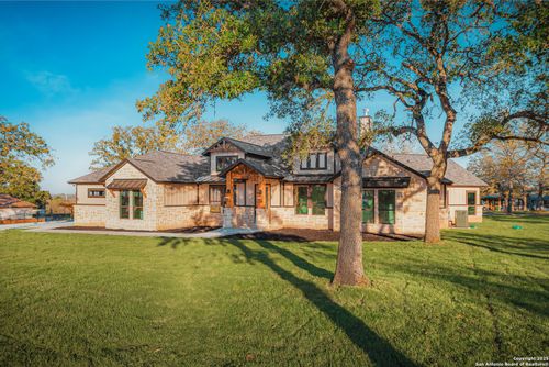 129 Hondo Rdg, La Vernia, TX, 78121-0176 | Card Image