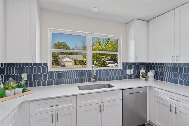 6901 Windrift Way, House other with 3 bedrooms, 2 bathrooms and null parking in Austin TX | Image 13