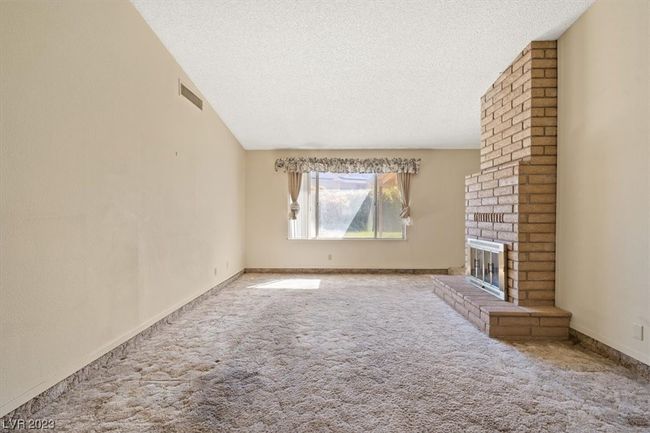 872 Linn Ln, House other with 3 bedrooms, 2 bathrooms and null parking in Las Vegas NV | Image 9