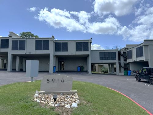 b16-5916 Lago Vista Way, Lago Vista, TX, 78645-5815 | Card Image