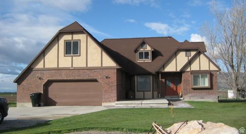 18235 N 4400 W, Fielding, UT, 84311-9704 | Card Image