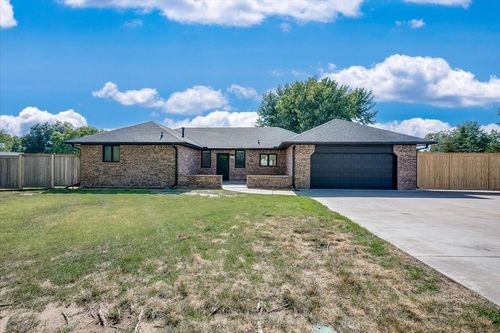 5549 N Athenian, Wichita, KS, 67204 | Card Image