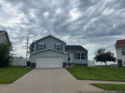 14511 S 25th Avenue Cir, Bellevue, NE, 68123-2794 | Card Image