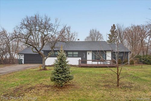 1918 Alsdorf Ave, Rochester Hills, MI, 48309-4225 | Card Image
