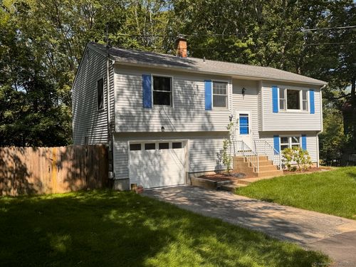 129 Valley Rd, Groton, CT, 06340-4148 | Card Image