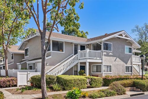 193 Tarocco, Irvine, CA, 92618-0302 | Card Image