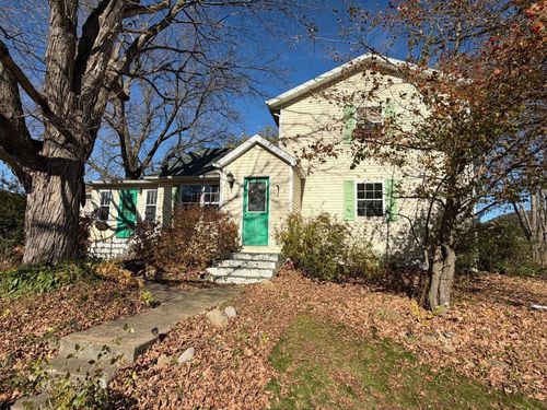 906 Ramsey St, Brownsville, MN, 55919-8810 | Card Image