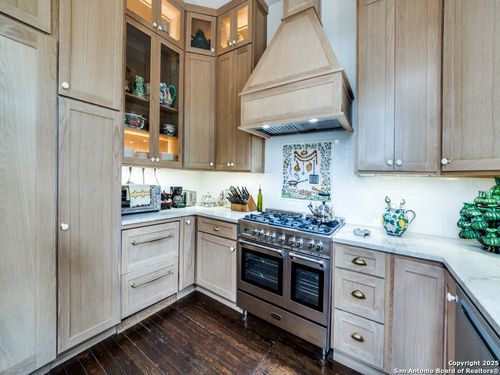 129 Wickes St, San Antonio, TX, 78210-1160 | Card Image