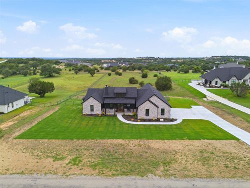 1034 Kingsley Ct, Weatherford, TX, 76087-6692 | Card Image