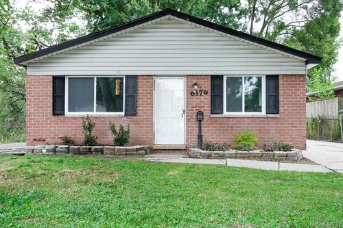 6179 Fellrath St, Taylor, MI, 48180-1123 | Card Image