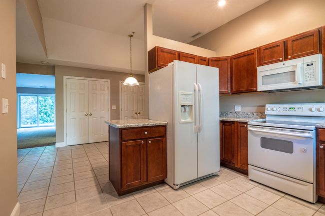 A - 45 Bog Rd, Condo with 2 bedrooms, 2 bathrooms and null parking in Concord NH | Image 5