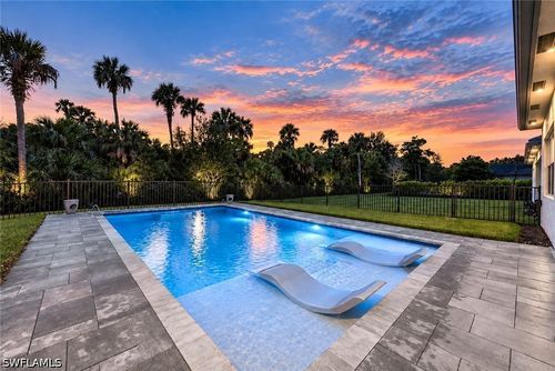 11855 Gardenia Ave, NAPLES, FL, 34120-3889 | Card Image