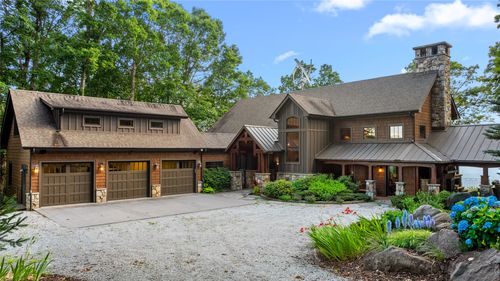 315 Bears Paw Trl, Franklin, NC, 28734 | Card Image