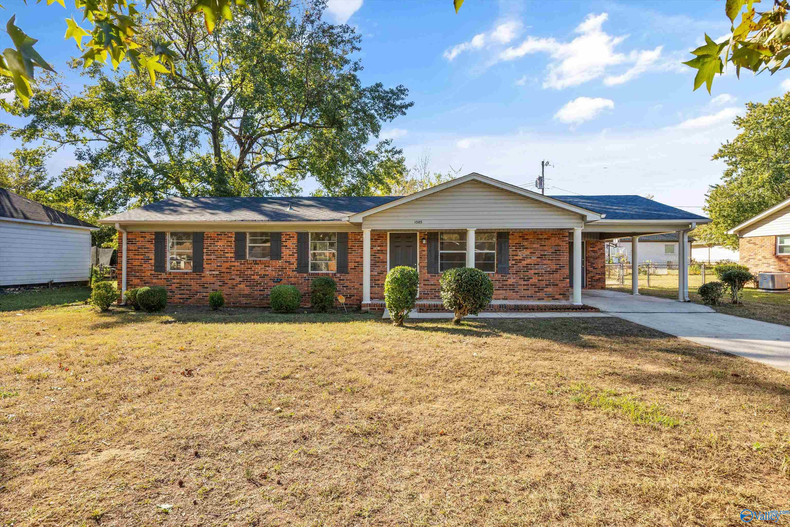 1505 Marion Street Sw, For Sale in Decatur Zoocasa