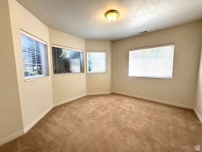 Bedroom with walk-in closet and bay window. | Image 29