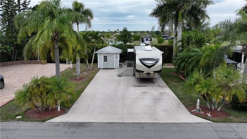 10341 Nightwood Dr, FORT MYERS, FL, 33905 | Card Image